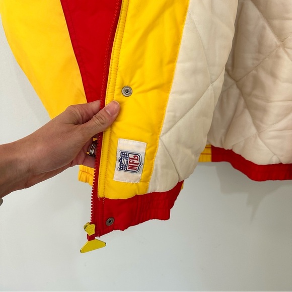 Vintage 90s Kansas City Chiefs Puffer Coat Jacket Pro Line XL Red, Yellow - Picture 8 of 15